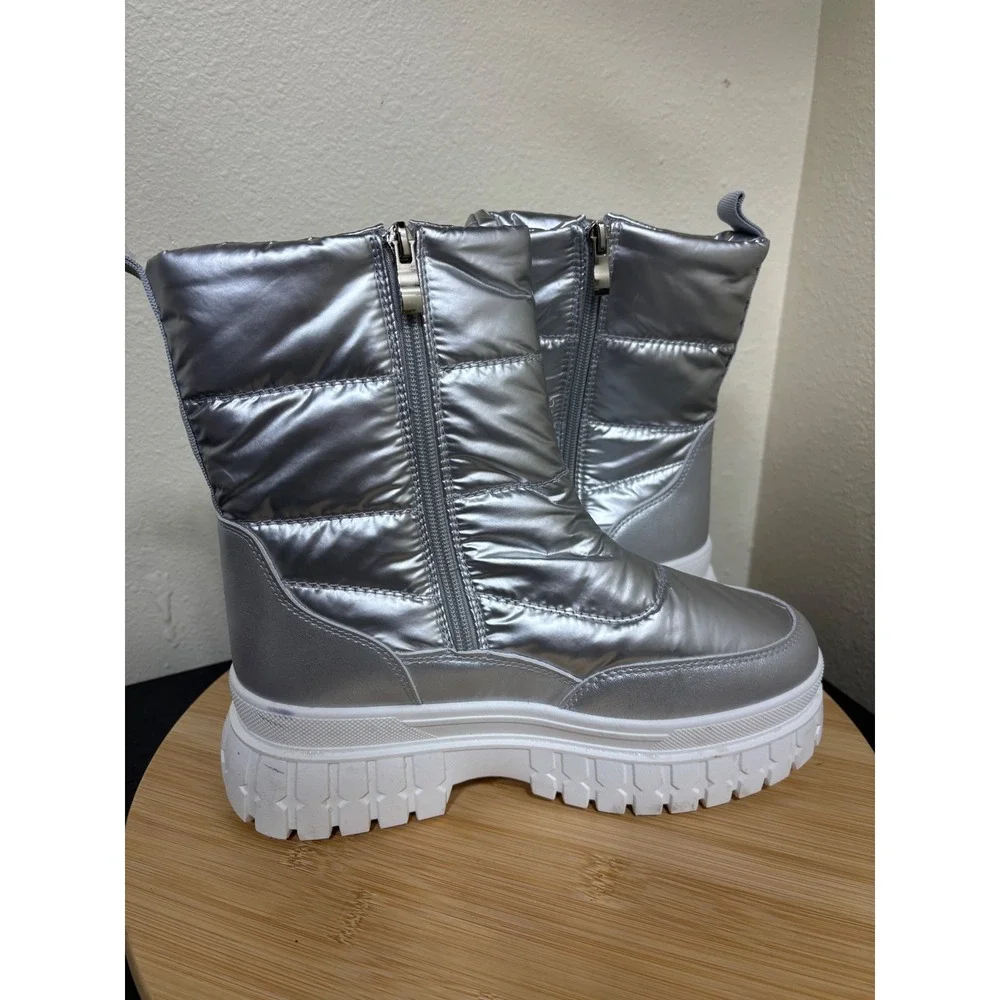 Dirty Laundry Dashh Puff Platform Bootie Size 8 Silver Metallic Quilted Puffer